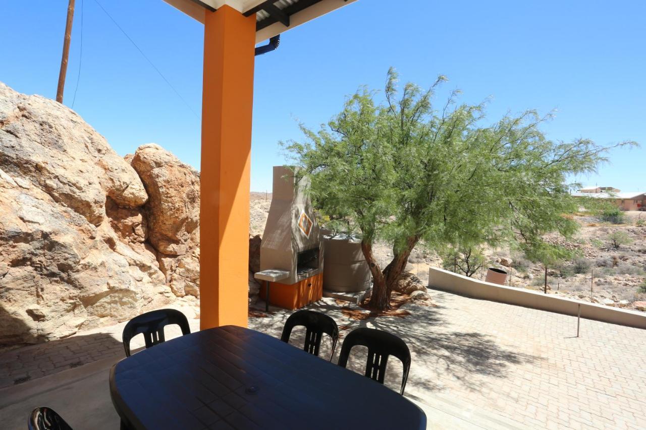 Orange House Self Catering Aus Exterior foto